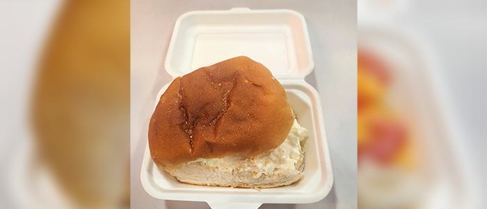 Egg Mayonnaise Filled Roll (v) (h) 